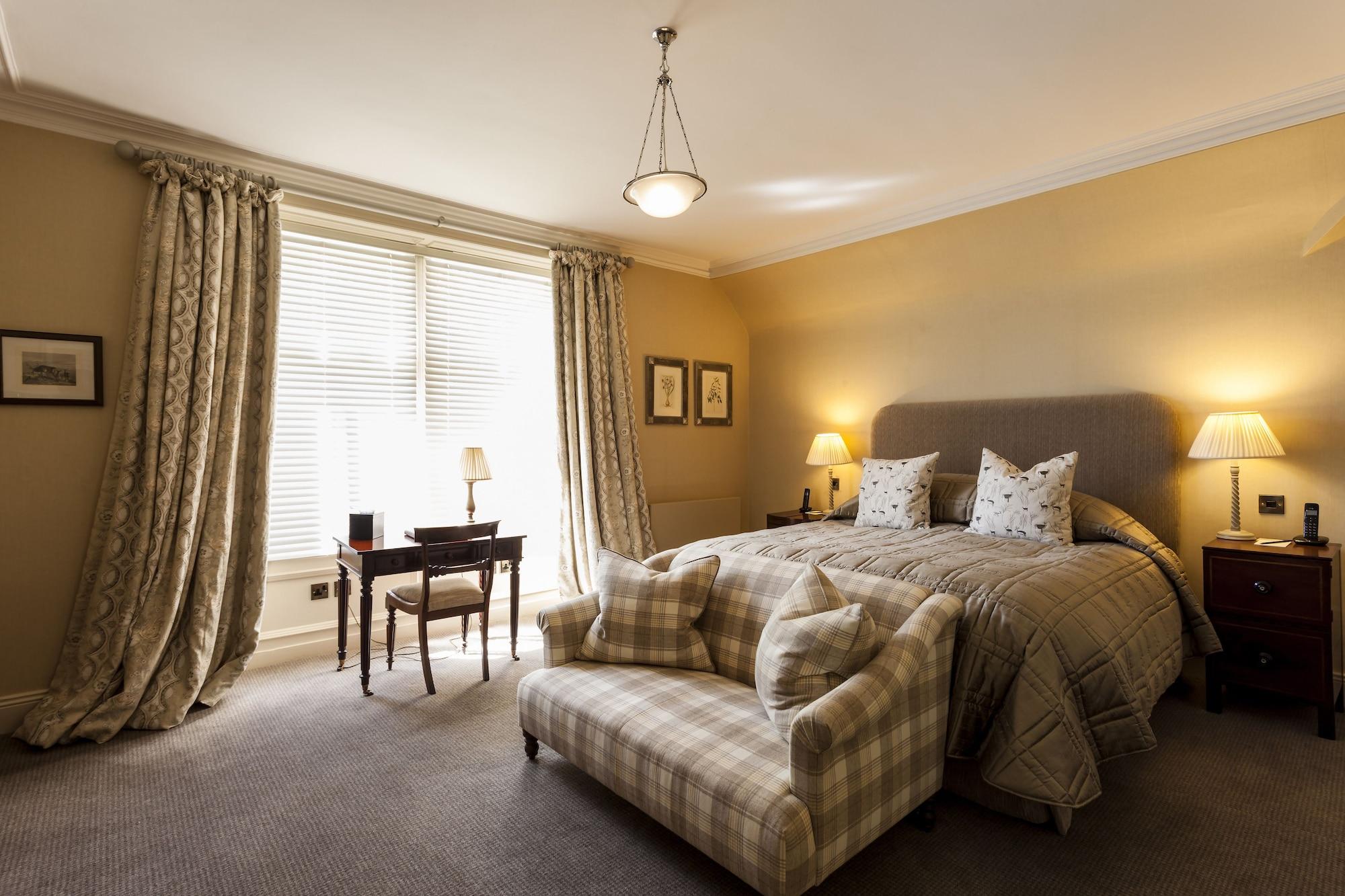 Cromlix Hotel Kinbuck Екстериор снимка