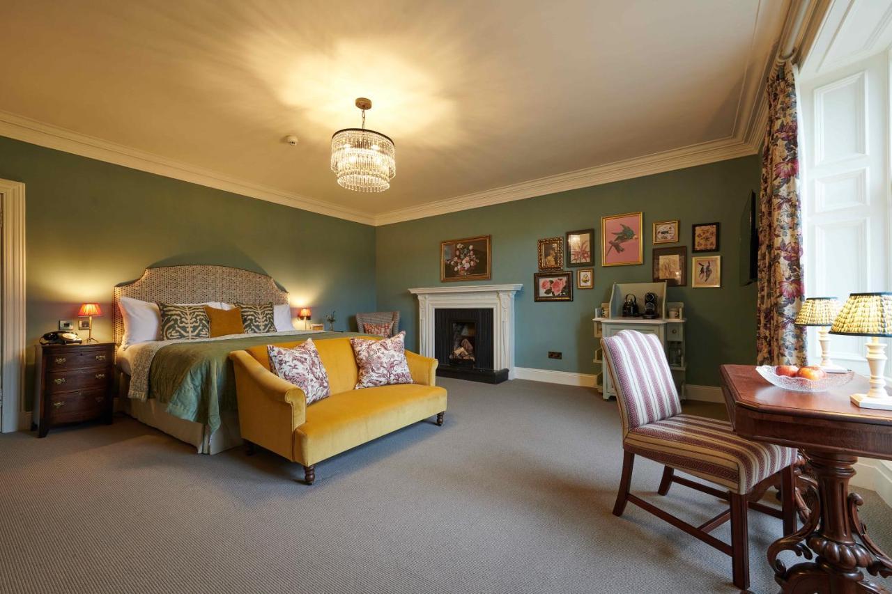 Cromlix Hotel Kinbuck Екстериор снимка